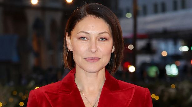 艾玛·威利斯(Emma Willis)要求网飞公司(Netflix)重启一部巨制剧，她“掏空”了这部剧